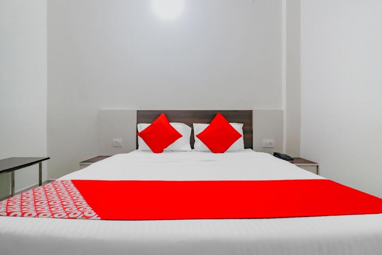 Rajlakshmi Guest House 马图拉 外观 照片